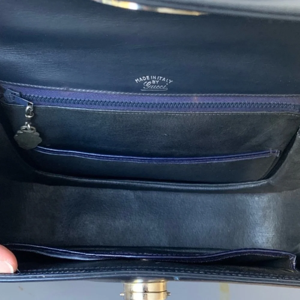 (41) GUCCI 60s RARE Tiger Bag